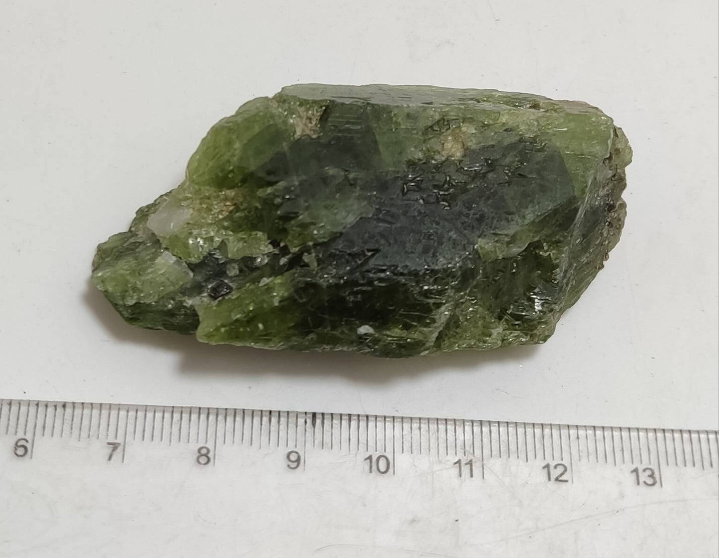 An amazing specimen of diopside crystal 61 grams
