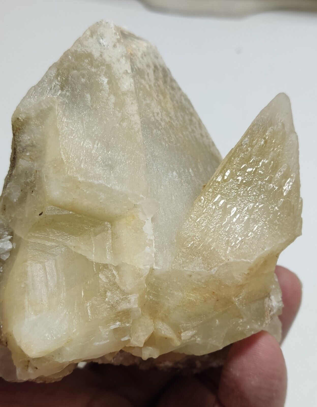 480 gram Natural beautifully terminated calcite