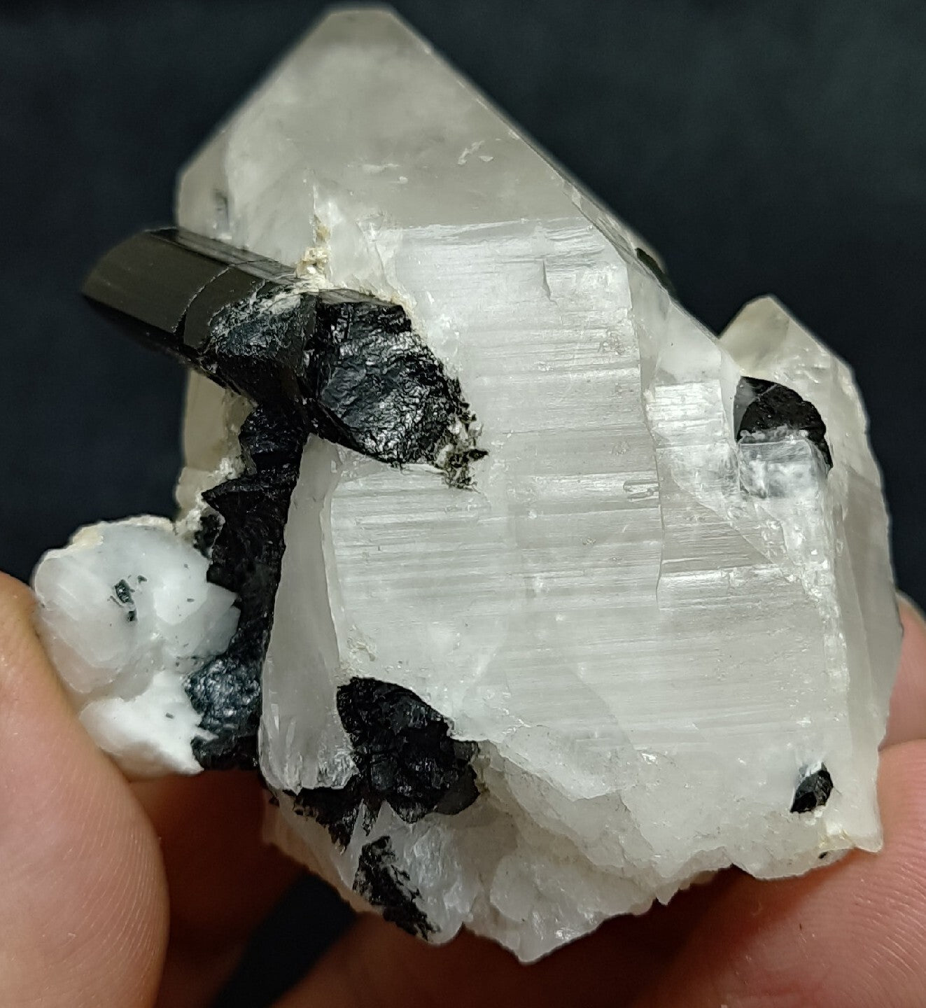 Natural quartz crystal with black tourmaline 129 grams