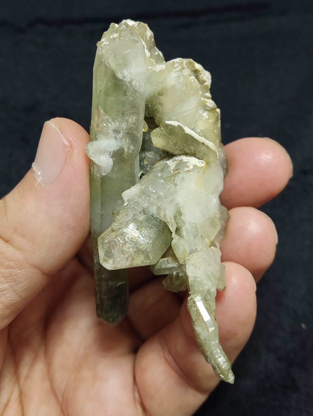 An Aesthetic Natural beautifully terminated Chlorite Quartz cluster 89 grams