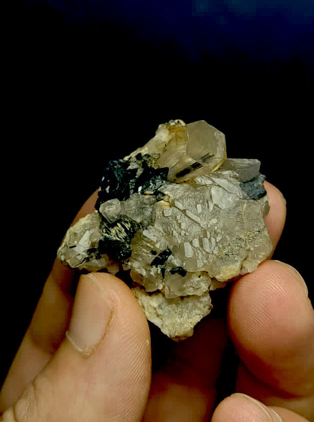 Feden Quartz Hematite Specimen 21 Grams.