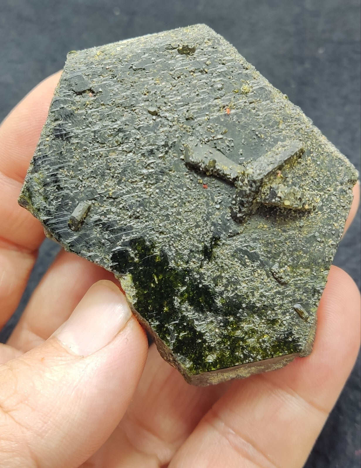 An Aesthetic Natural terminated epidote crystal specimen 111 grams