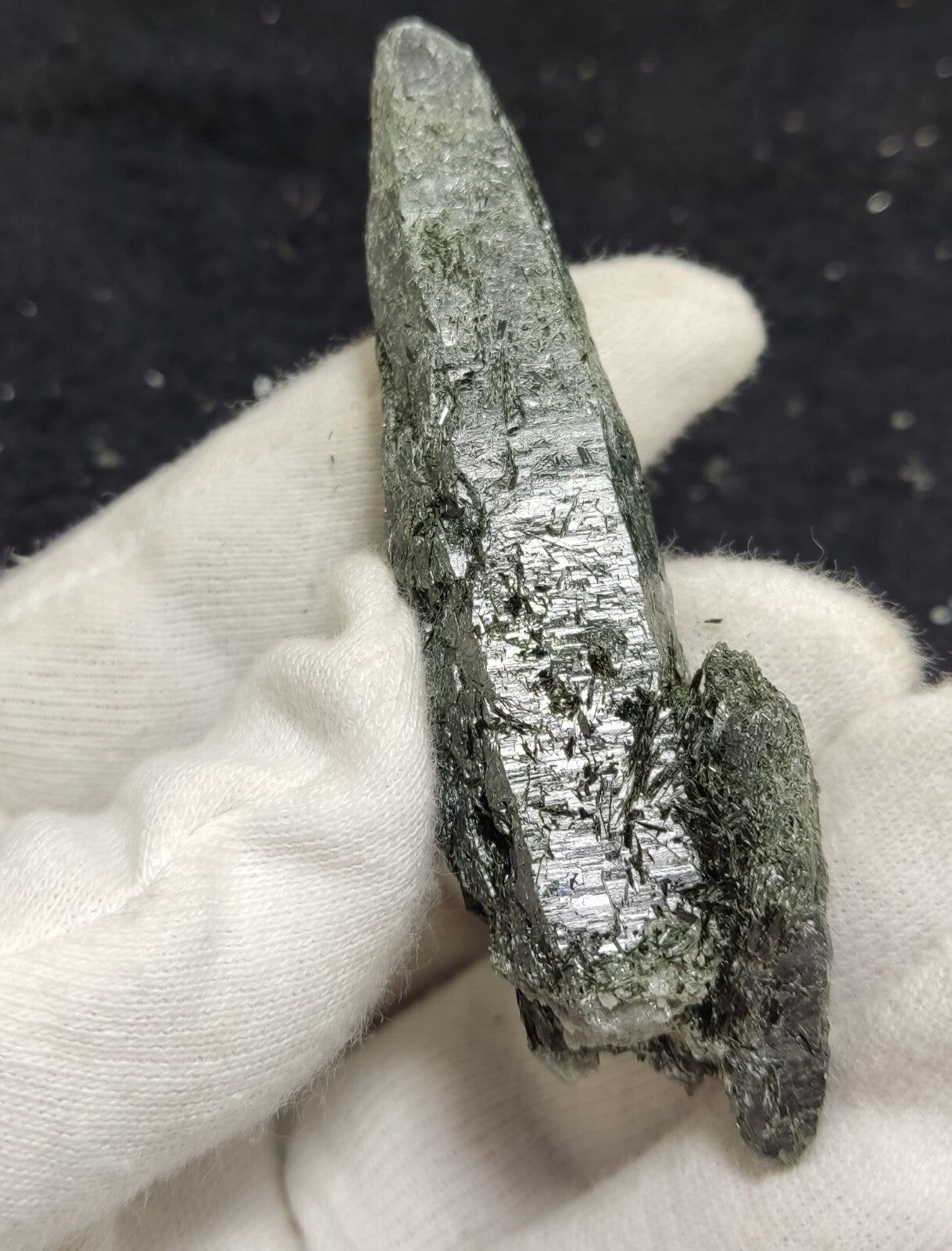 An Aesthetic Natural terminated Chlorite Quartz crystal specimen 43 grams