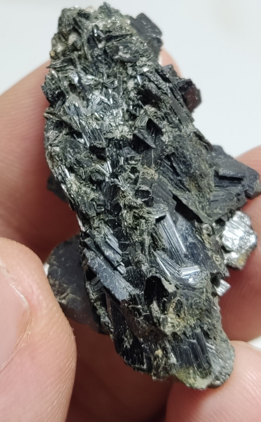 An aesthetic specimen of terminated aegirine crystal cluster 12 grams