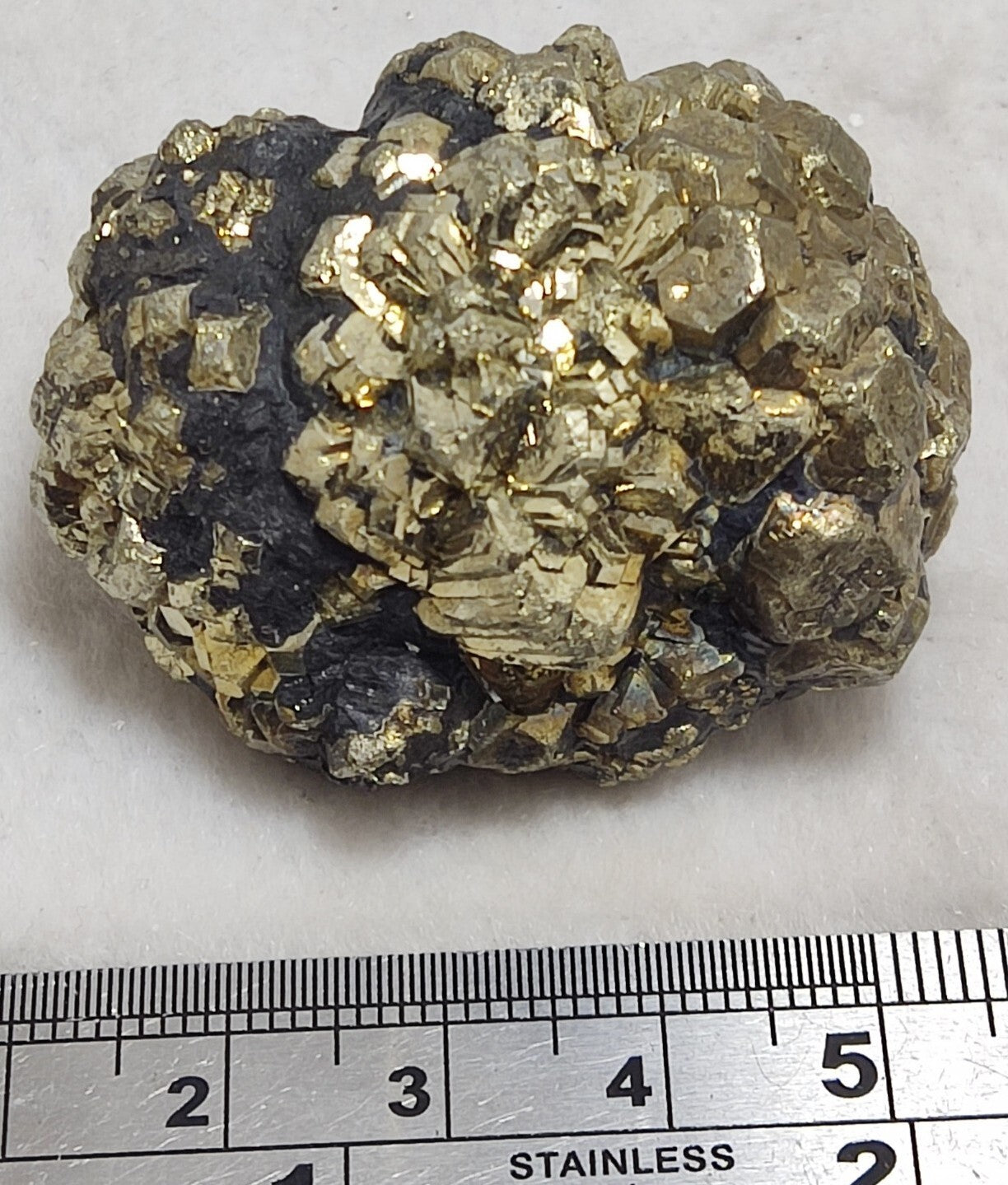 An amazing specimen of pyrite/marcasite 117 grams