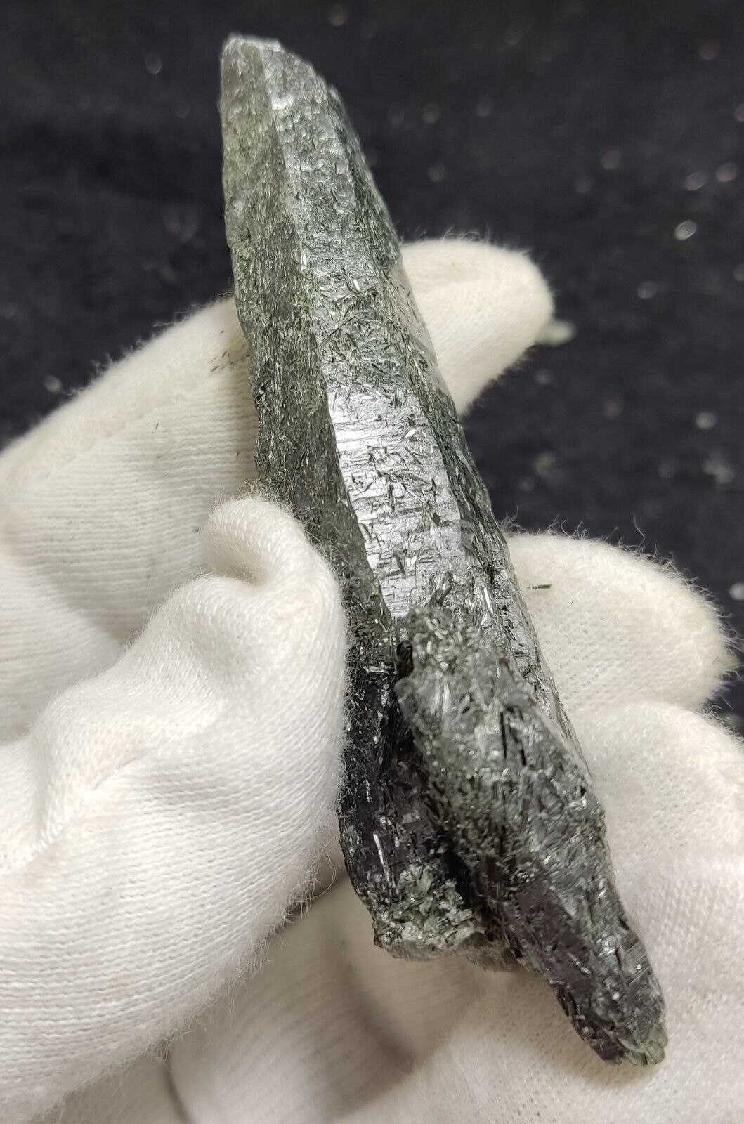 An Aesthetic Natural terminated Chlorite Quartz crystal specimen 43 grams