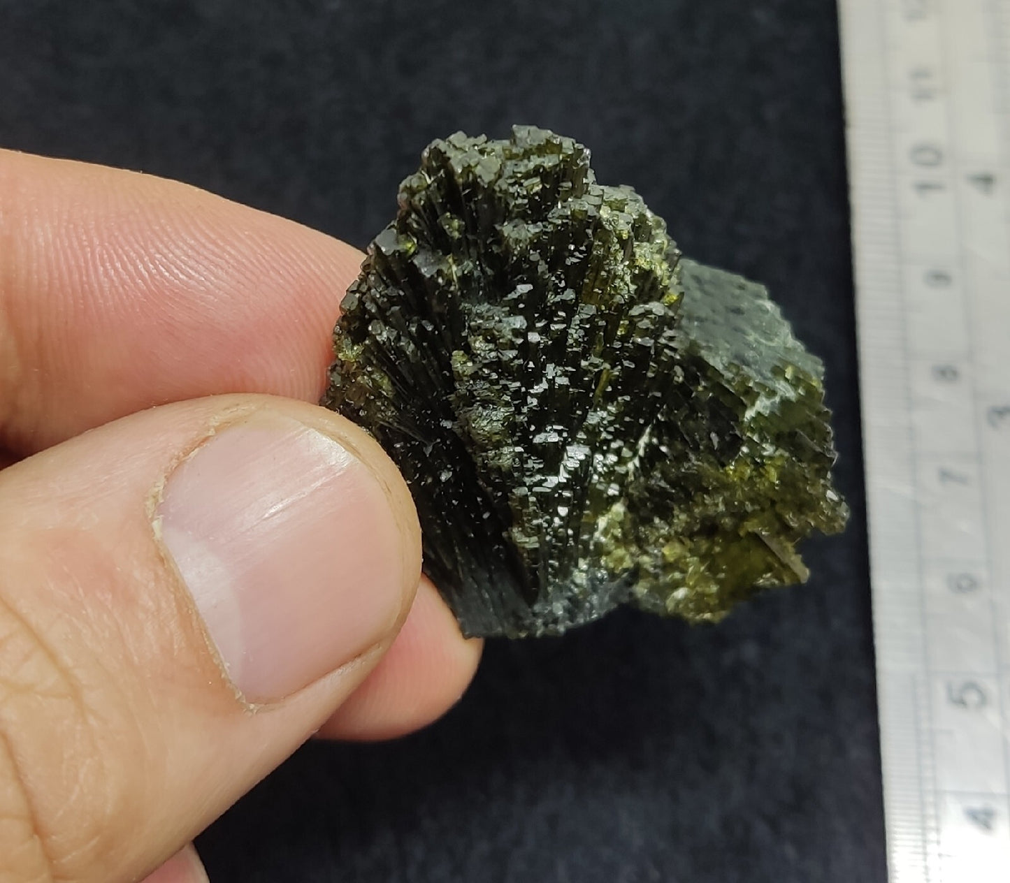 Single natural Epidote Crystal spray formations 24 grams