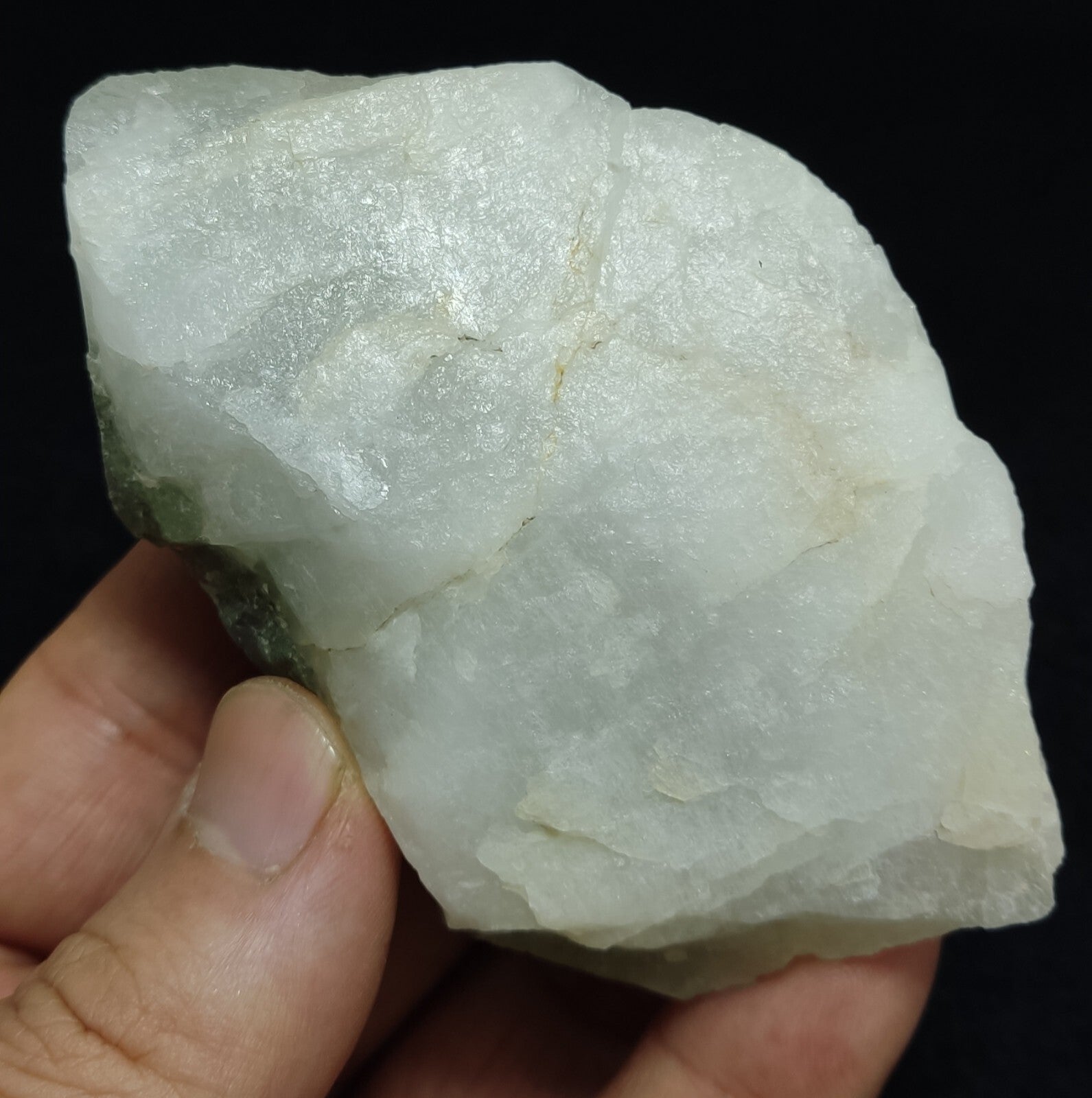 Chlorite quartz terminated crystal specimen 187 grams