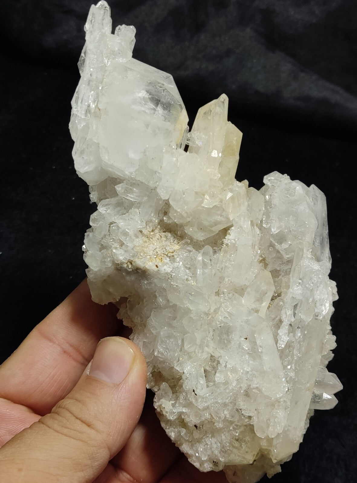 Faden Quartz Cluster 370 grams