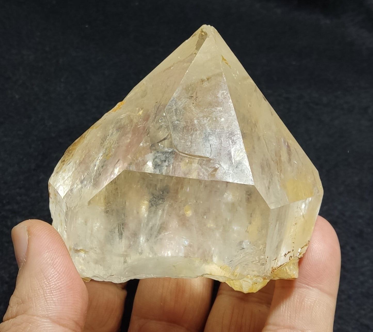 An Aesthetic terminated specimen of Quartz crystal 387 grams