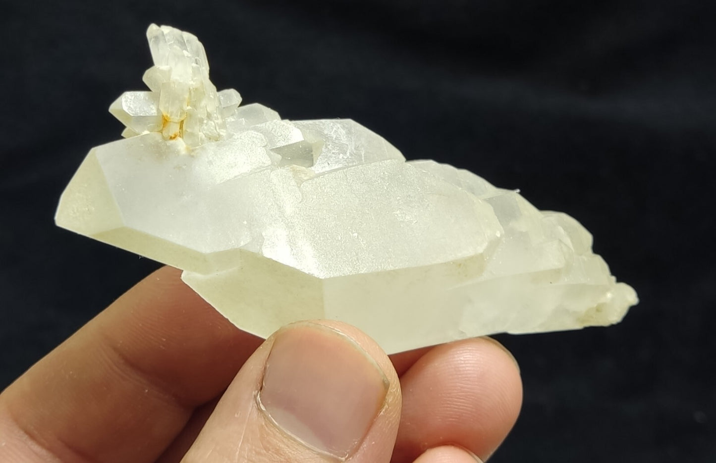 An Aesthetic Natural beautifully terminated faden Quartz specimen 56 grams