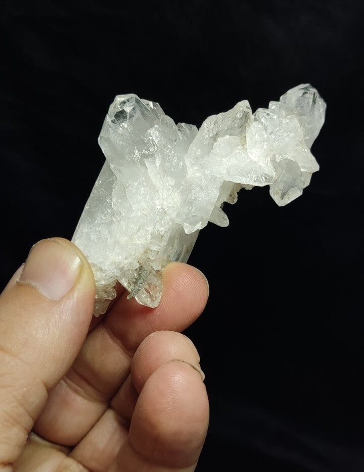Natural terminated Quartz cluster 74 grams