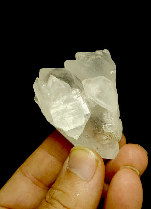 Feden Quartz Crystal 63 Grams