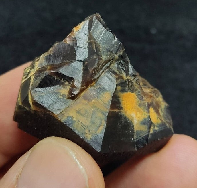 Garnet variety andradite crystal  specimen 41 grams
