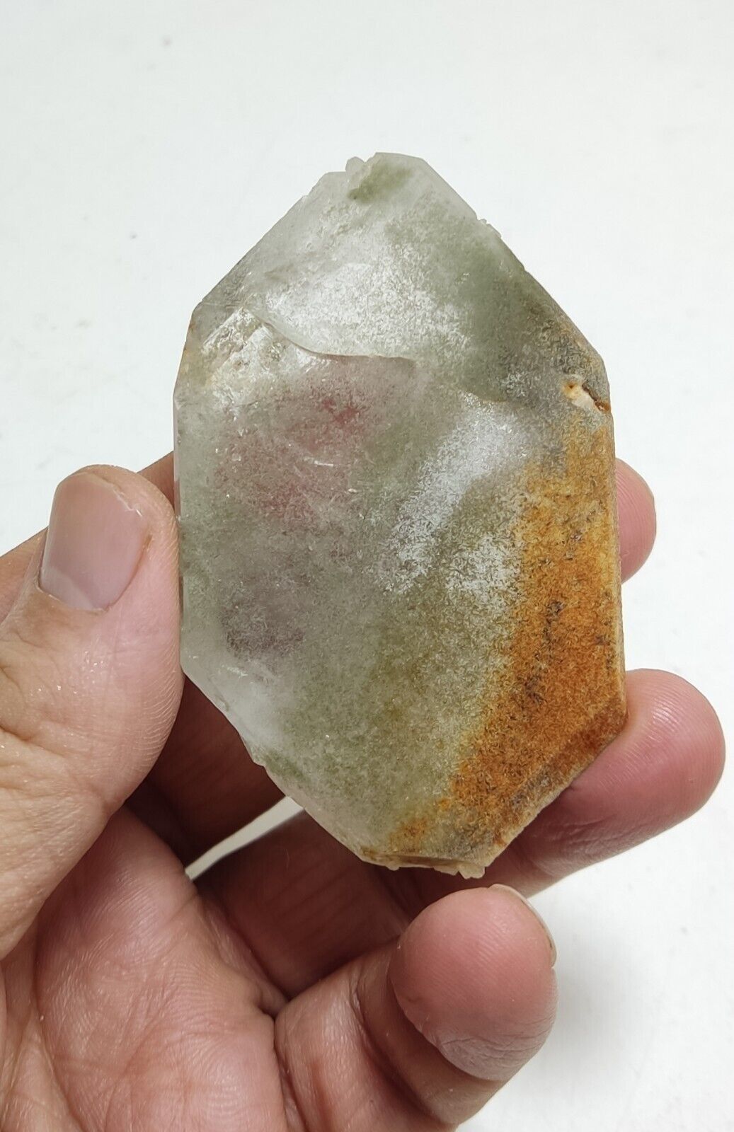 A very Aesthetic Natural beautifully terminated Chlorite Quartz crystal 76 grams