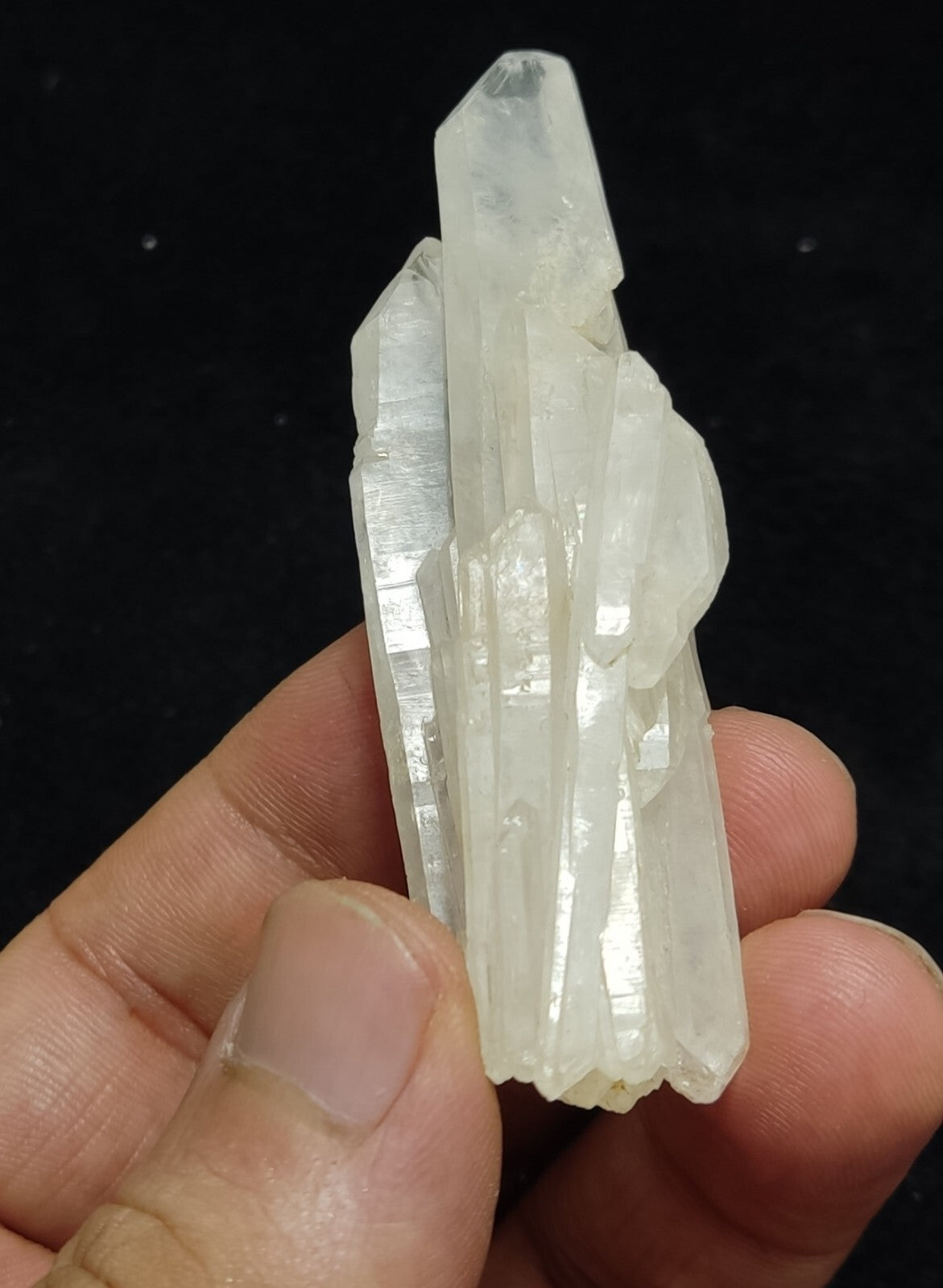 An Aesthetic specimen of quartz 42 grams