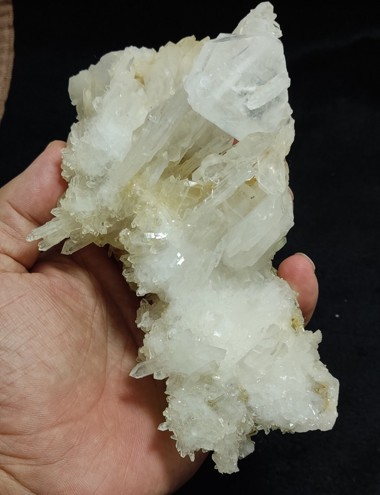 An Aesthetic Natural beautifully terminated Quartz cluster 505 grams