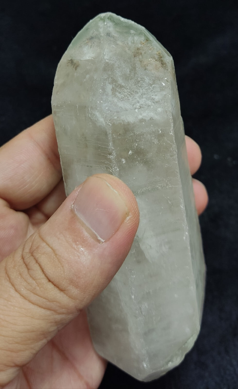 An Aesthetic terminated specimen of Quartz crystal 335 grams