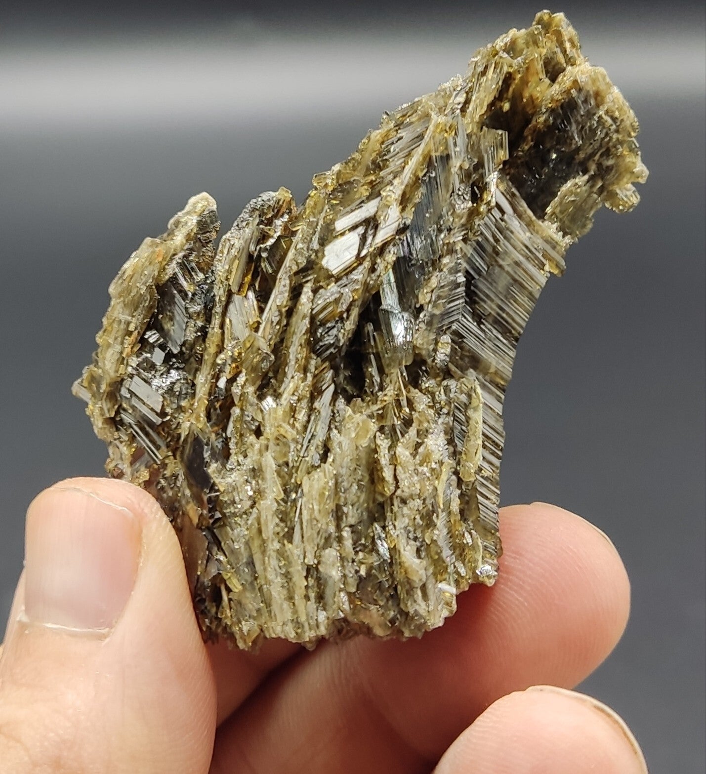 An aesthetic specimen of Epidote cluster 53 grams