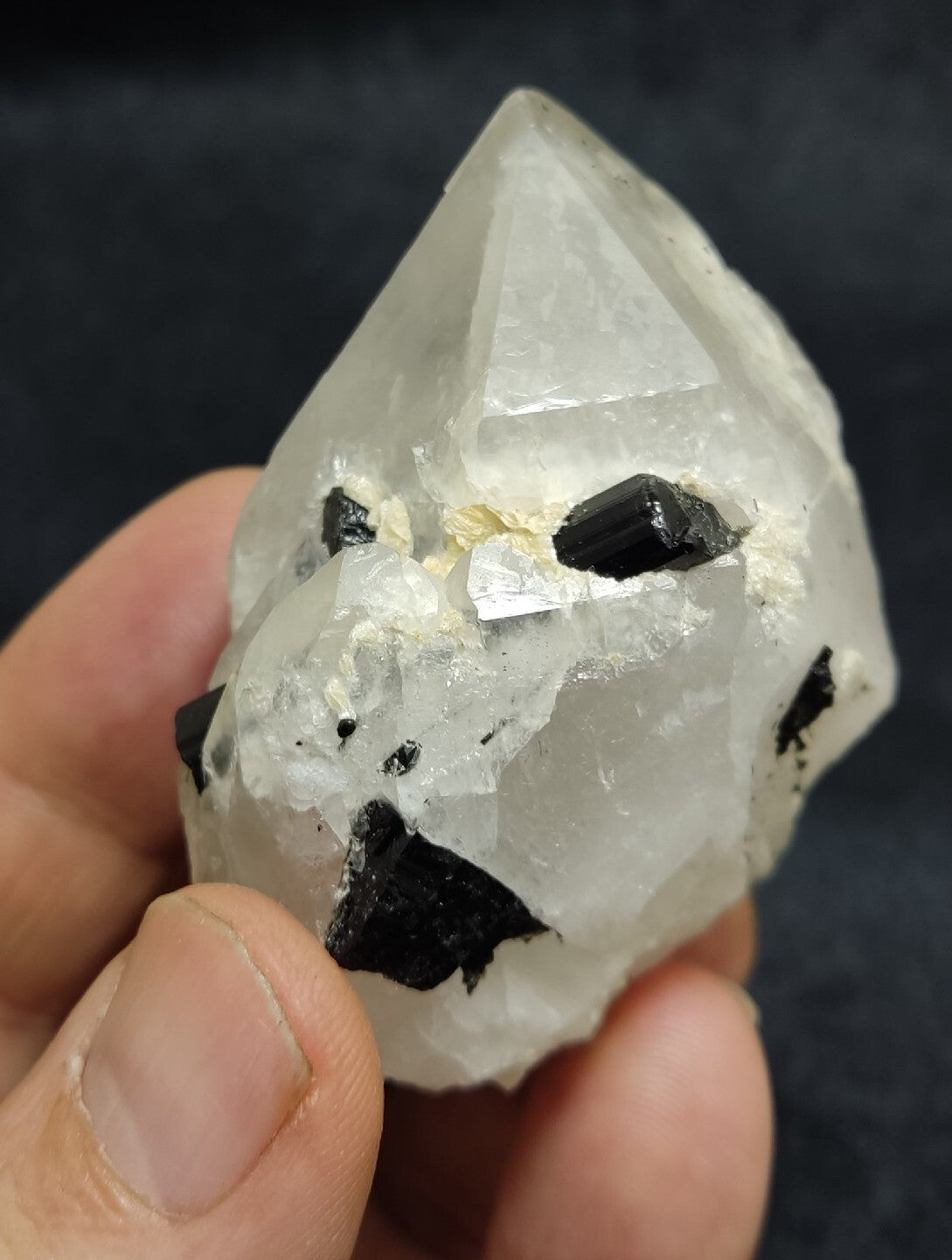 Natural quartz crystal with black tourmaline 129 grams