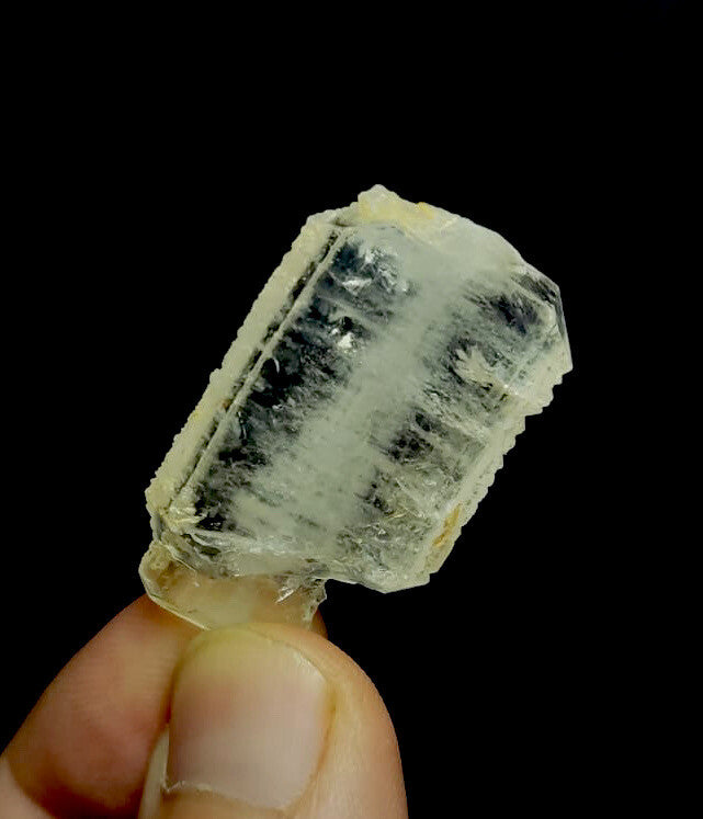 Natural Faden  Quartz Crystal 10 Grams.