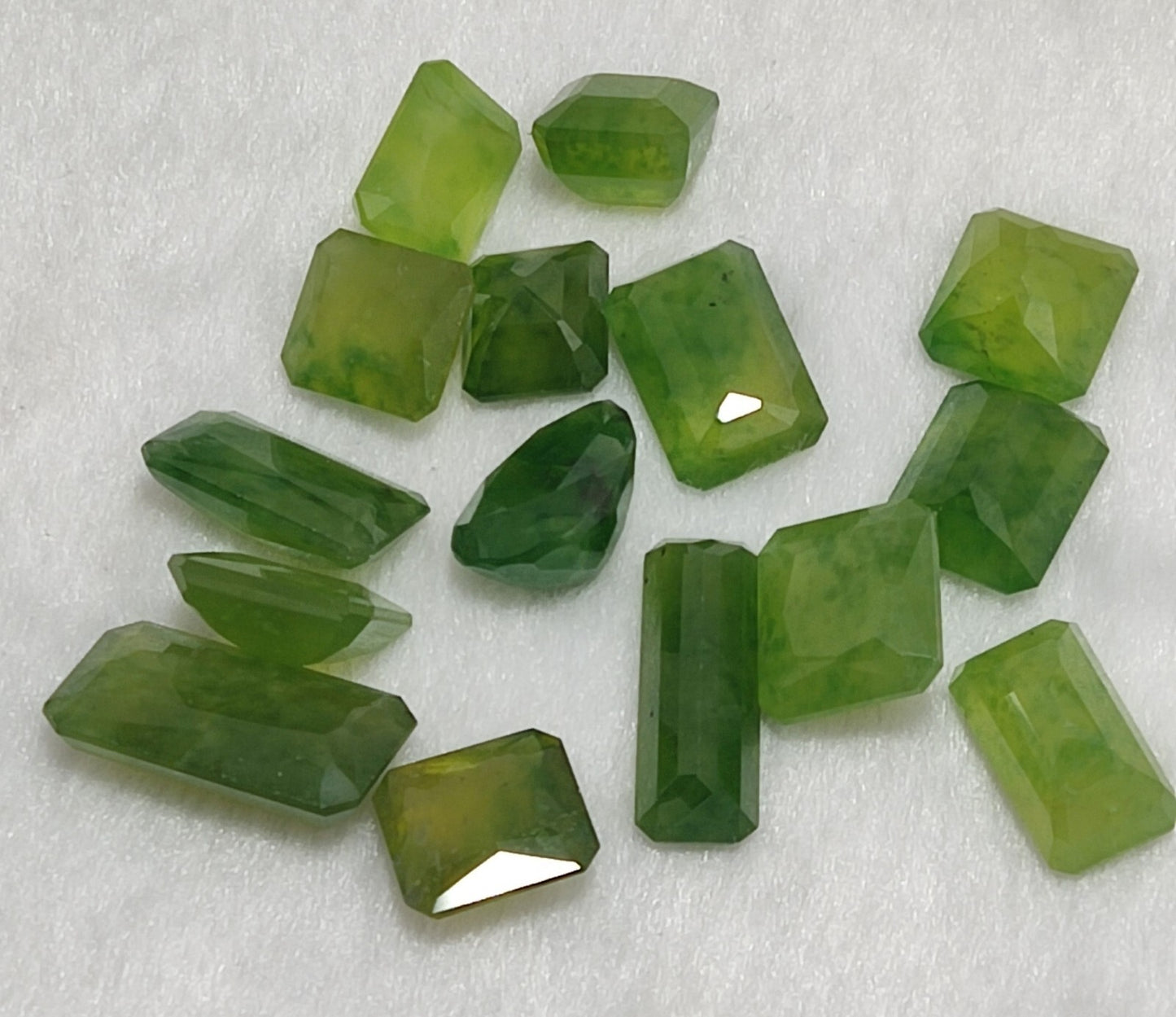 105 Carats faceted hydrogrossular vesuvianite gems
