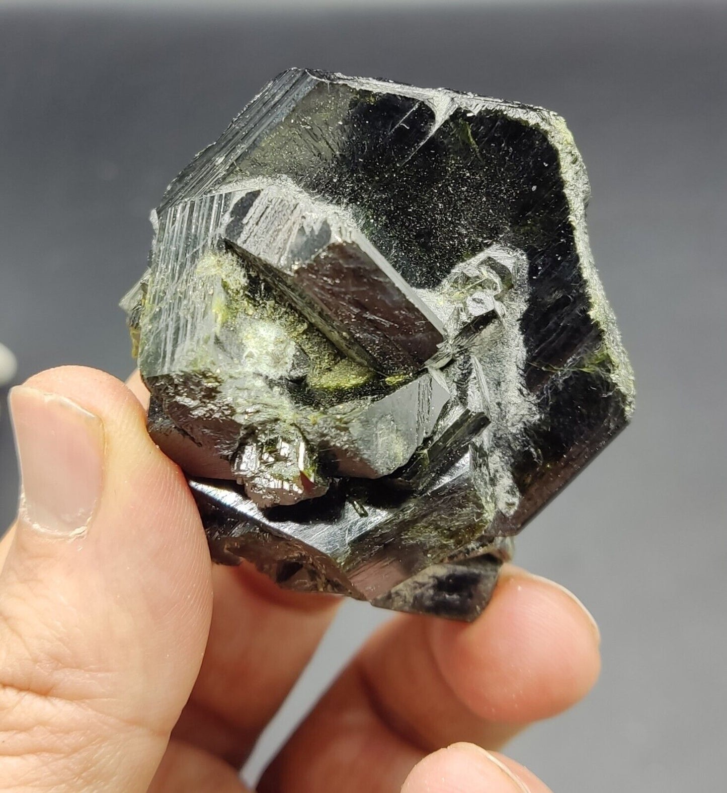 An Aesthetic Natural terminated epidote crystal specimen 115 grams