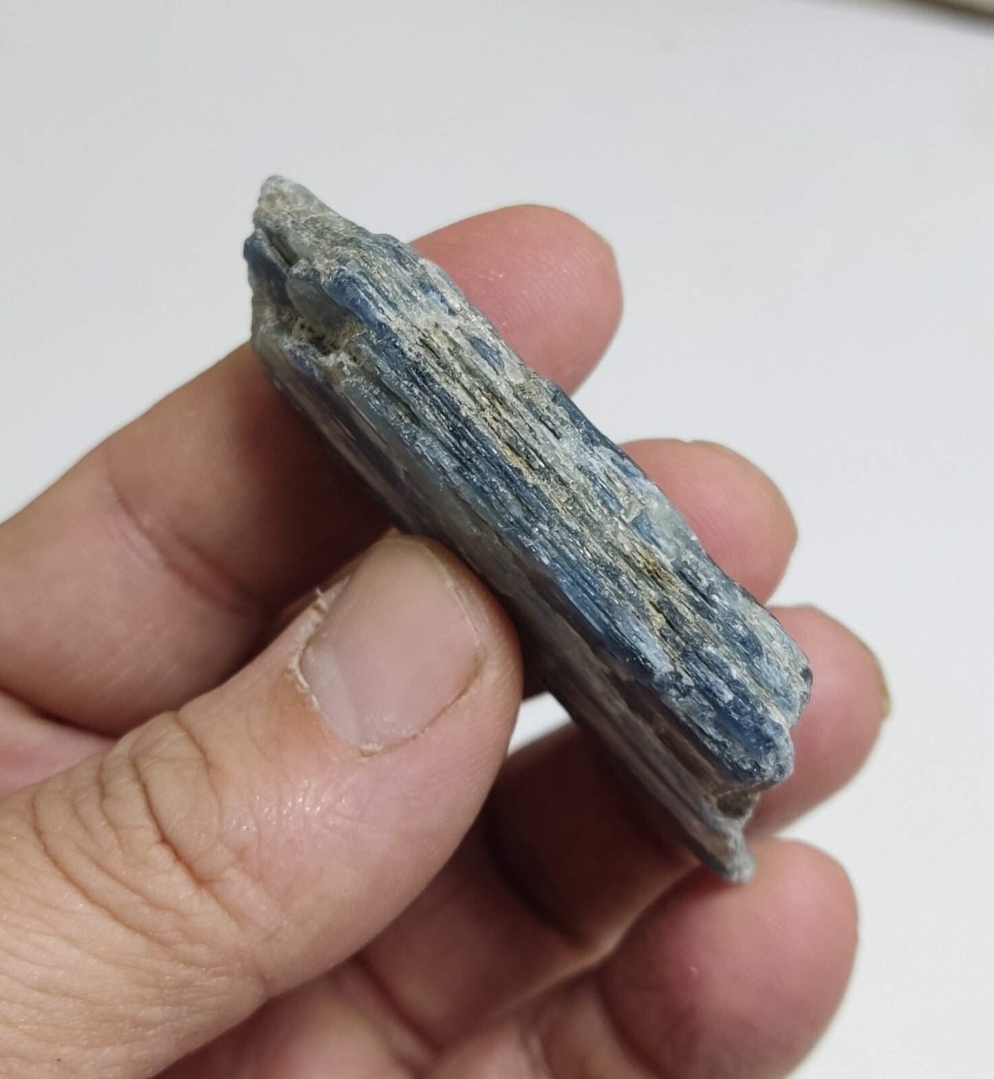 An Aesthetic specimen of blue kyanite crystal 45 grams