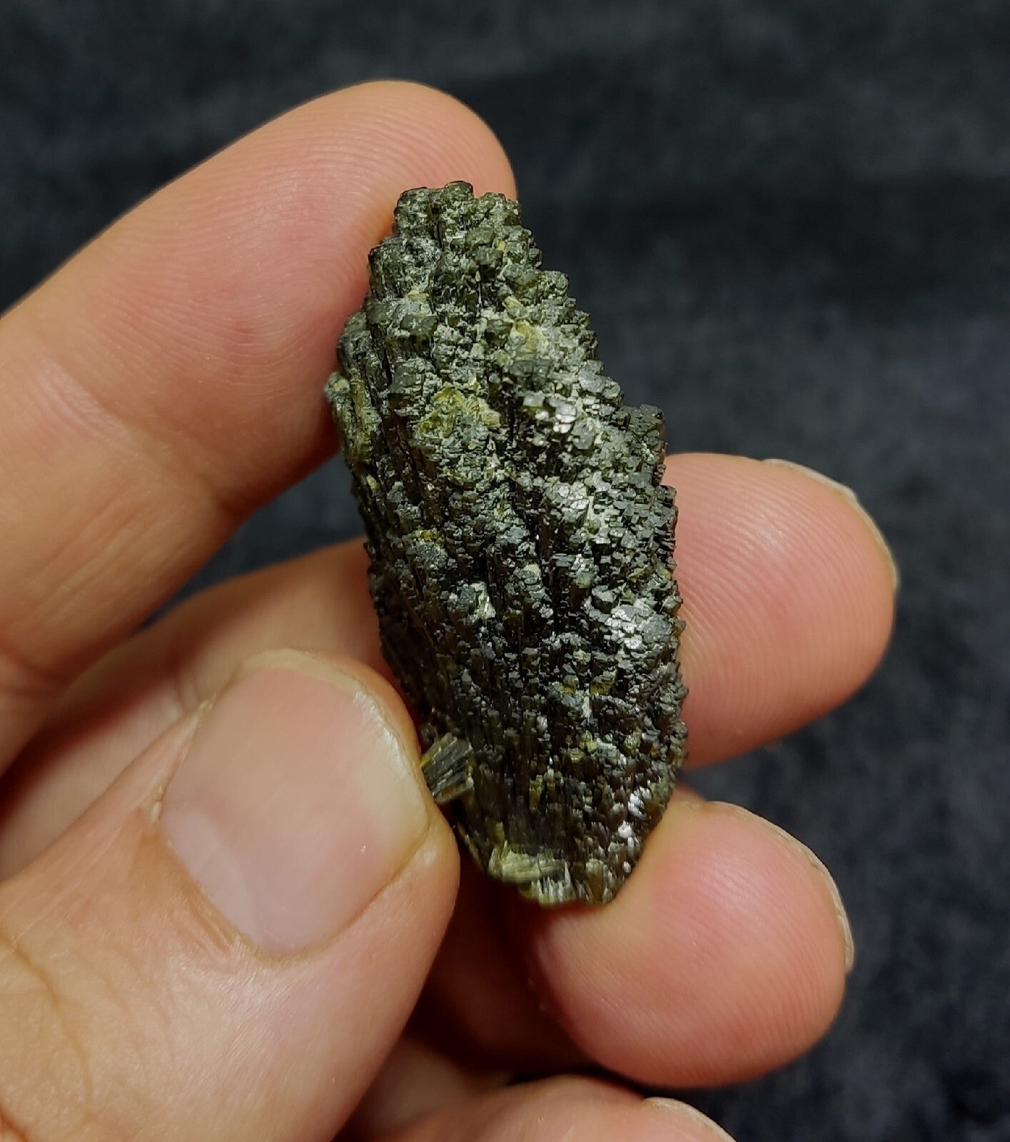 Epidote crystal spray like formations 20 grams