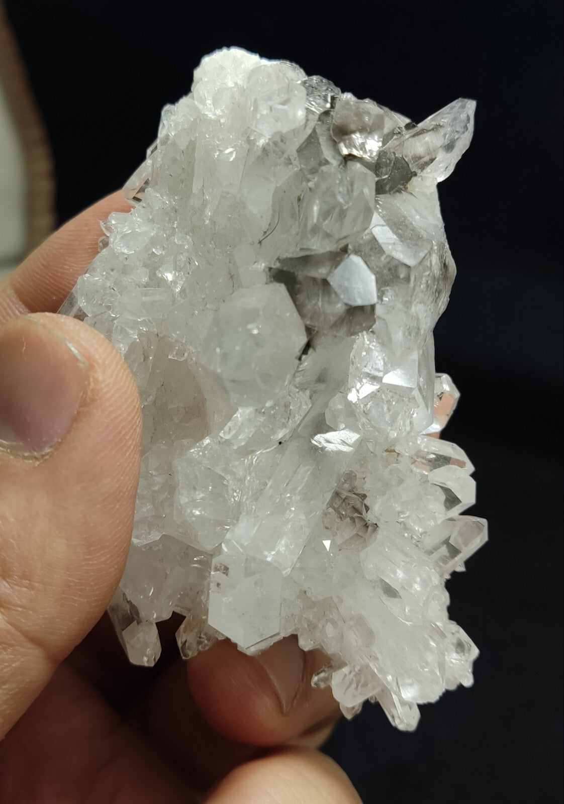 A very Aesthetic Natural terminated brookite included Quartz cluster 114 grams