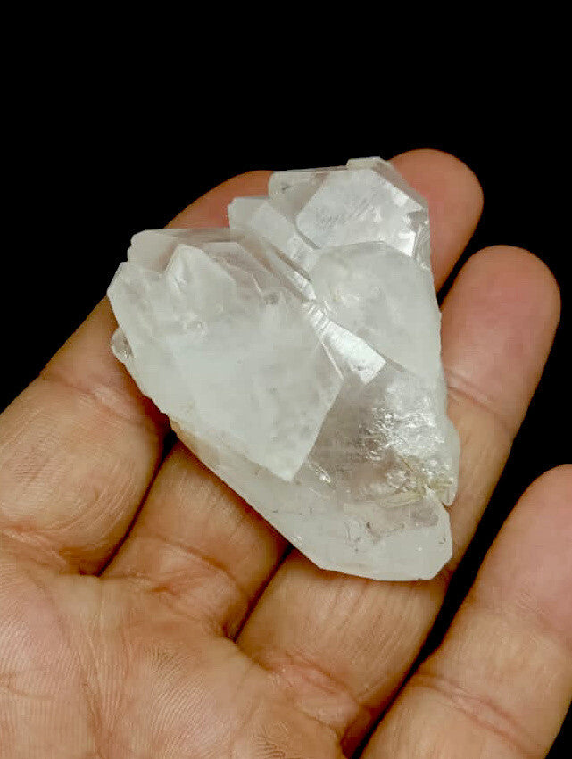 Feden Quartz Crystal 63 Grams
