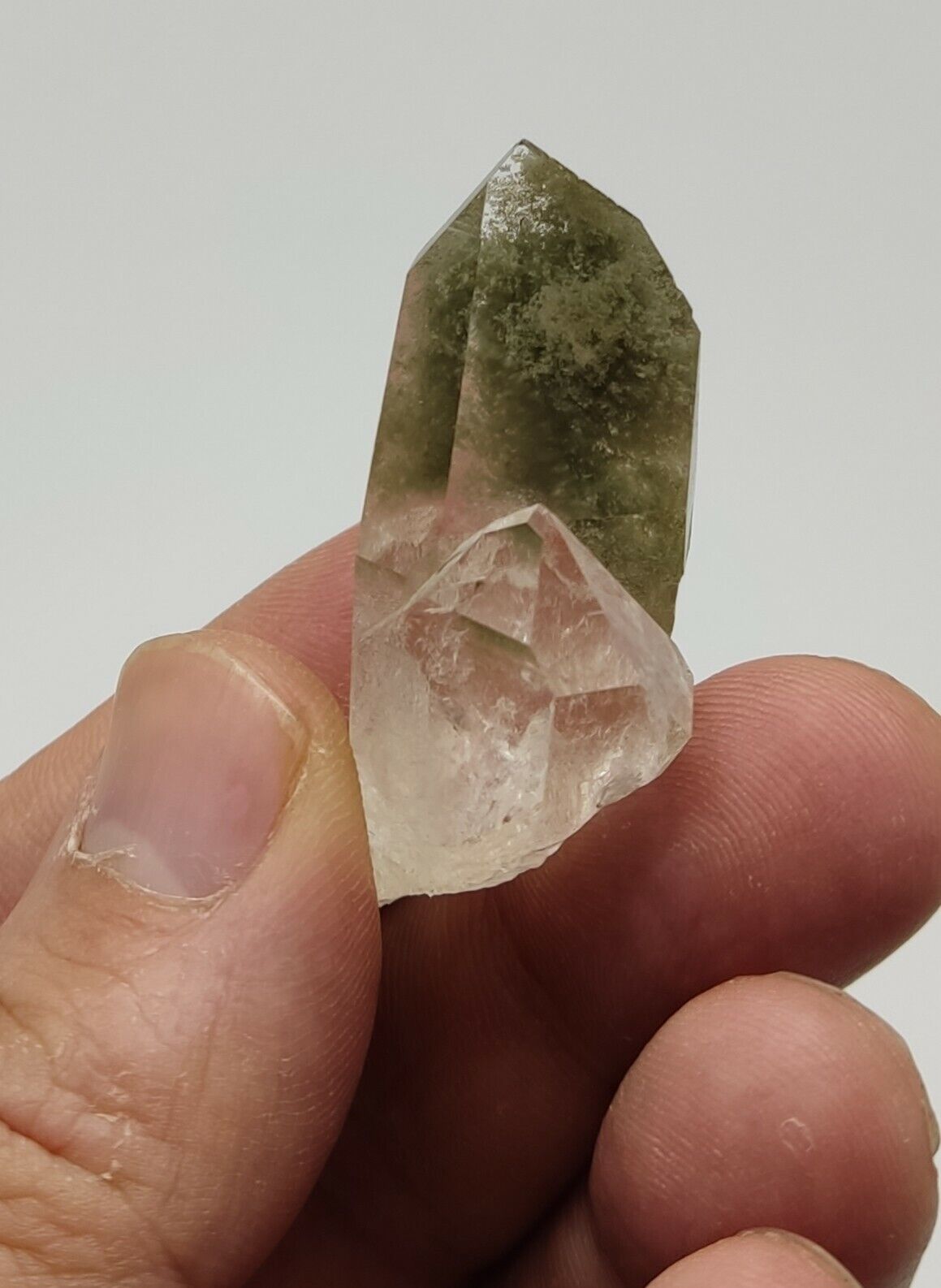 A very Aesthetic Natural beautifully terminated Chlorite Quartz crystal 22 grams