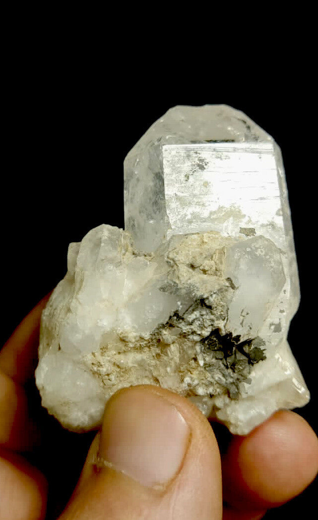 Feden Quartz Cluster 70 Grams.