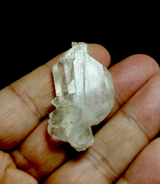 Faden Quarts Crystal 13 Grams.