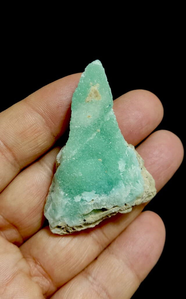 Natural Aragonite Specimen 32 Grams.