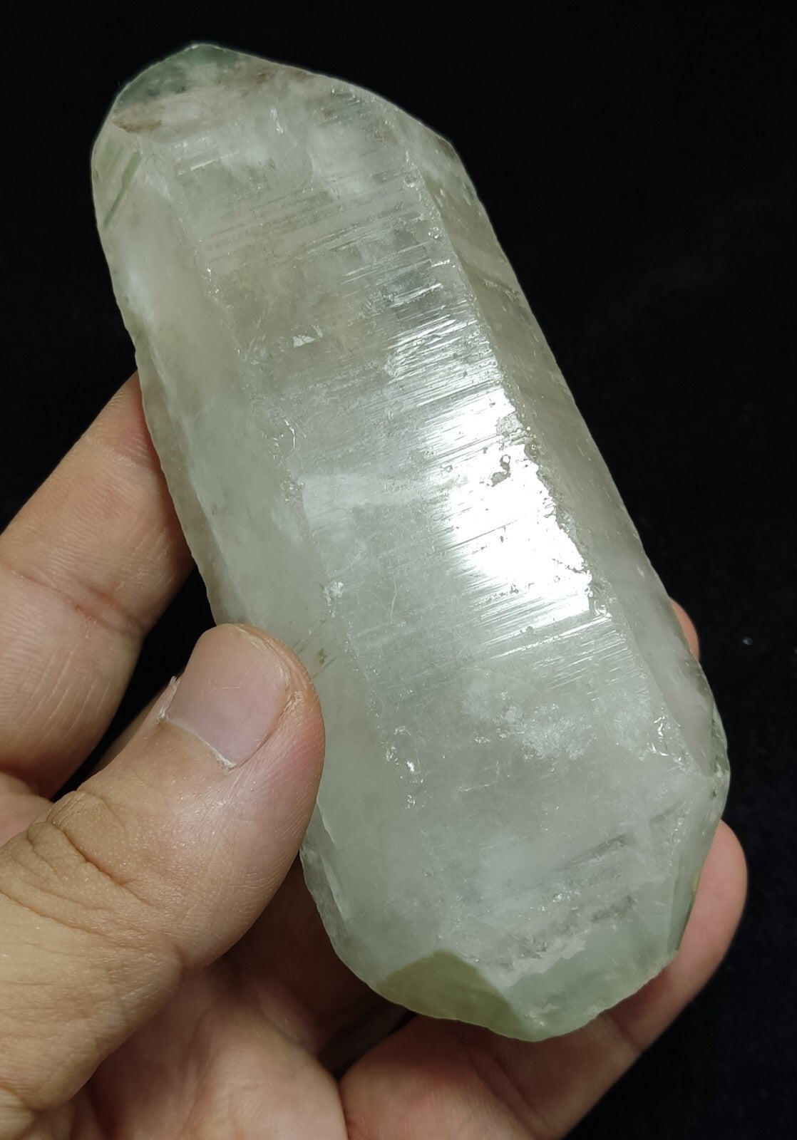 An Aesthetic terminated specimen of Quartz crystal 335 grams