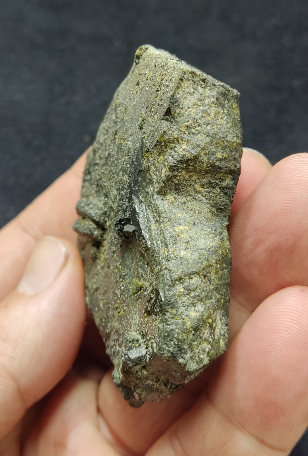 An Aesthetic Natural terminated epidote crystal specimen 111 grams