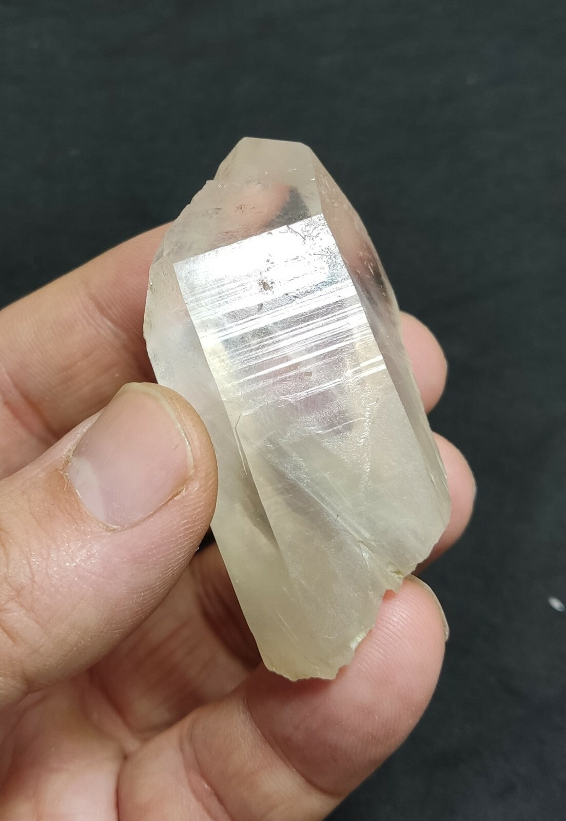An amazing specimen of terminated Quartz crystal with unique inclusions 67 grams