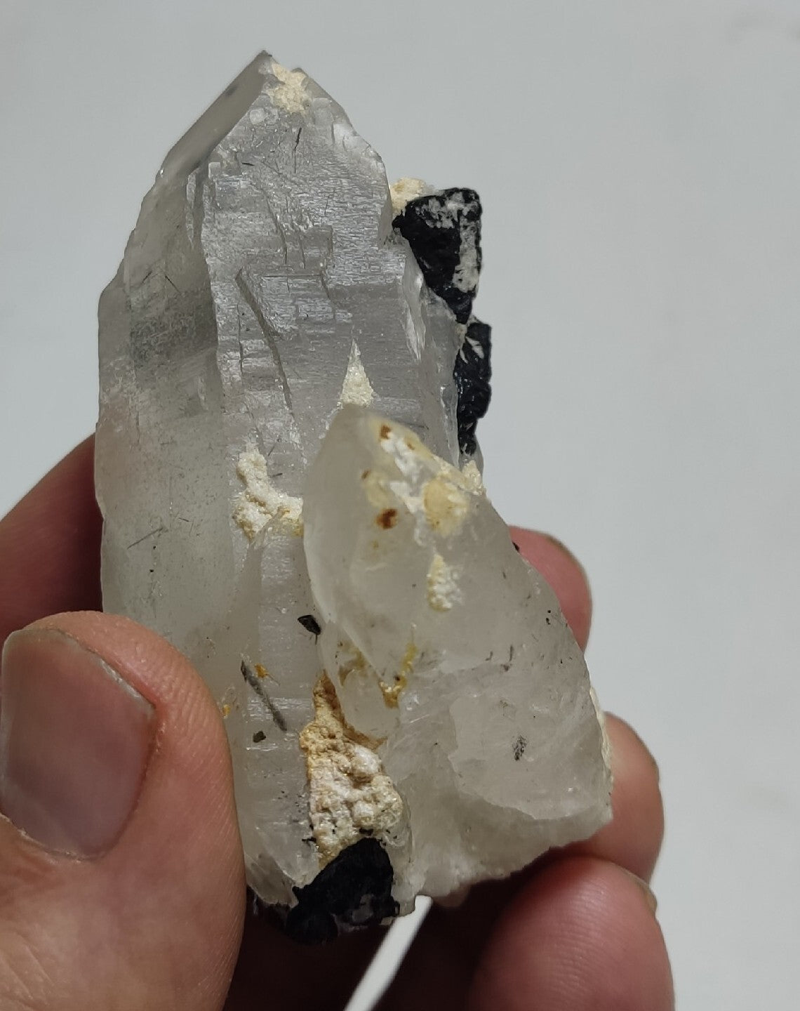 Natural quartz crystal with black tourmaline 118 grams