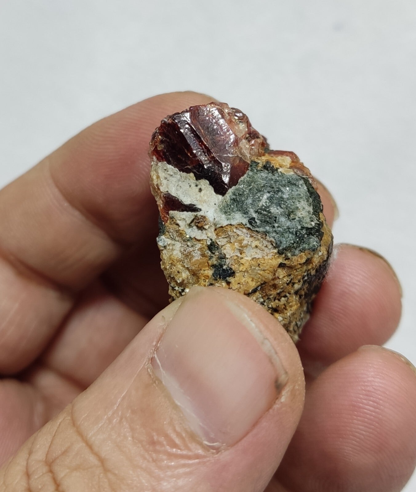 An Aesthetic specimen of zircon crytsal with biotite 29 grams