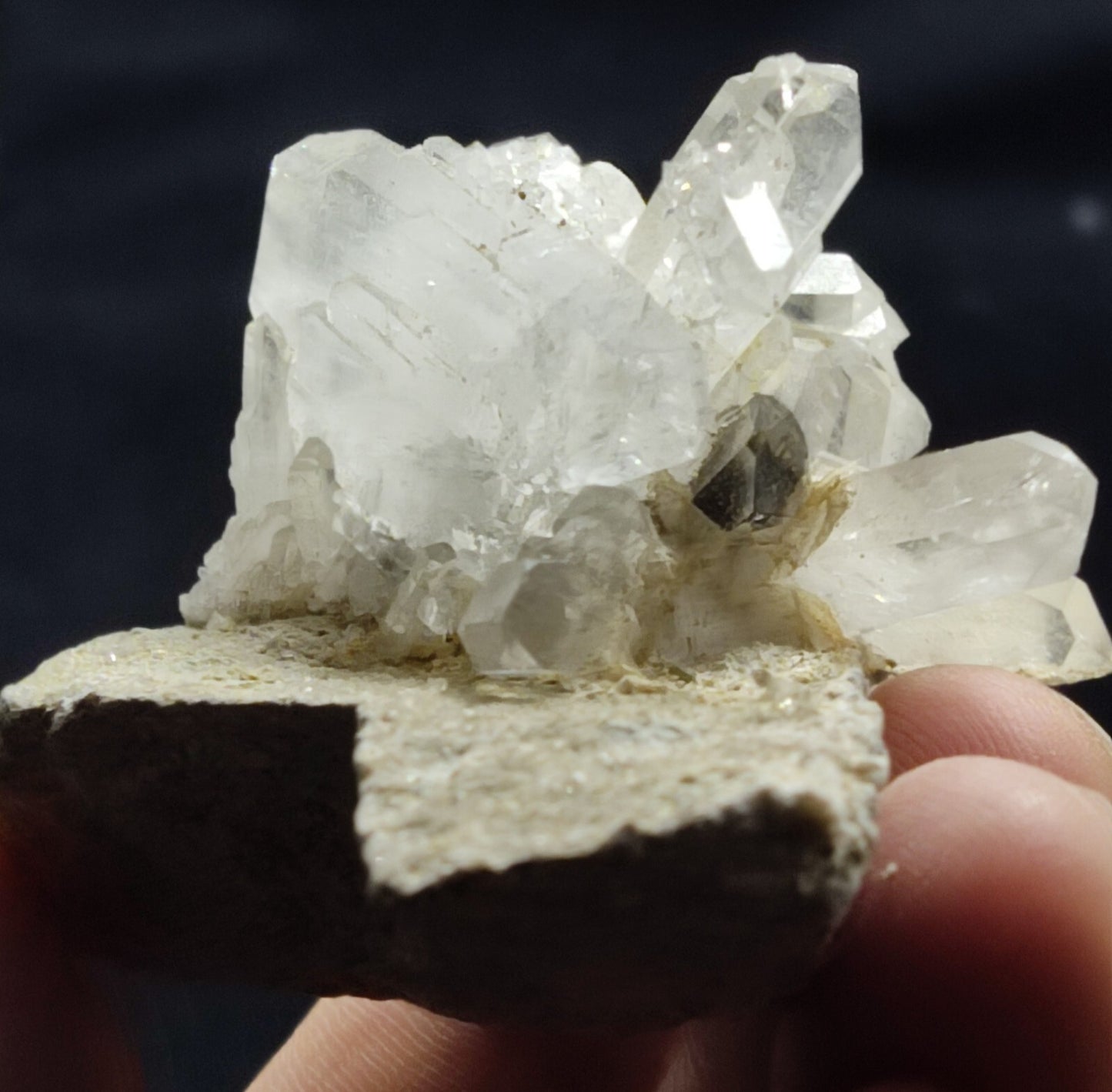 An Aesthetic terminated specimen of Quartz cluster on matrix 73 grams