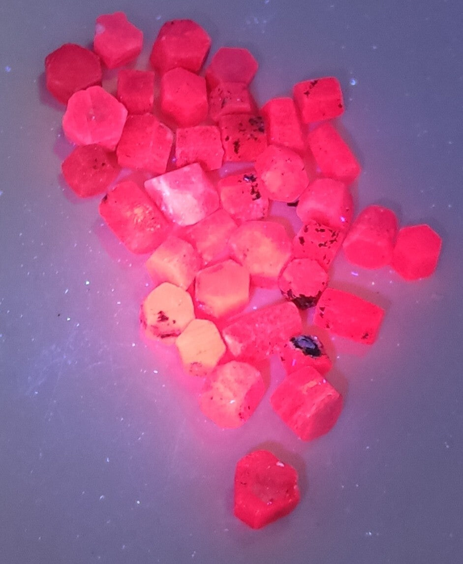 45 grams terminated lot of ruby crystals with Trapiche Patterns