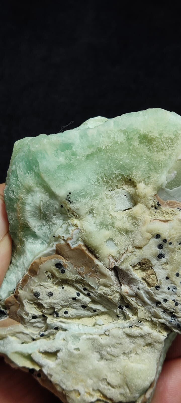 Natural Aragonite Specimen 154 Grams.