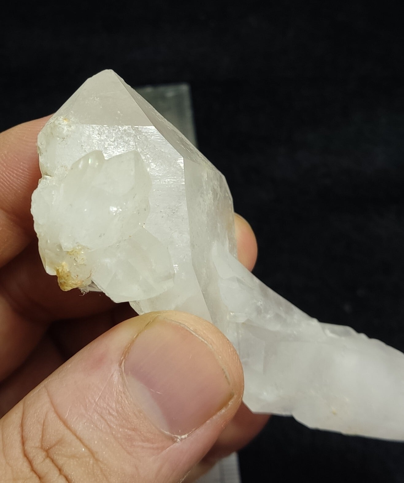 An Aesthetic Natural beautifully terminated Quartz specimen 67 grams