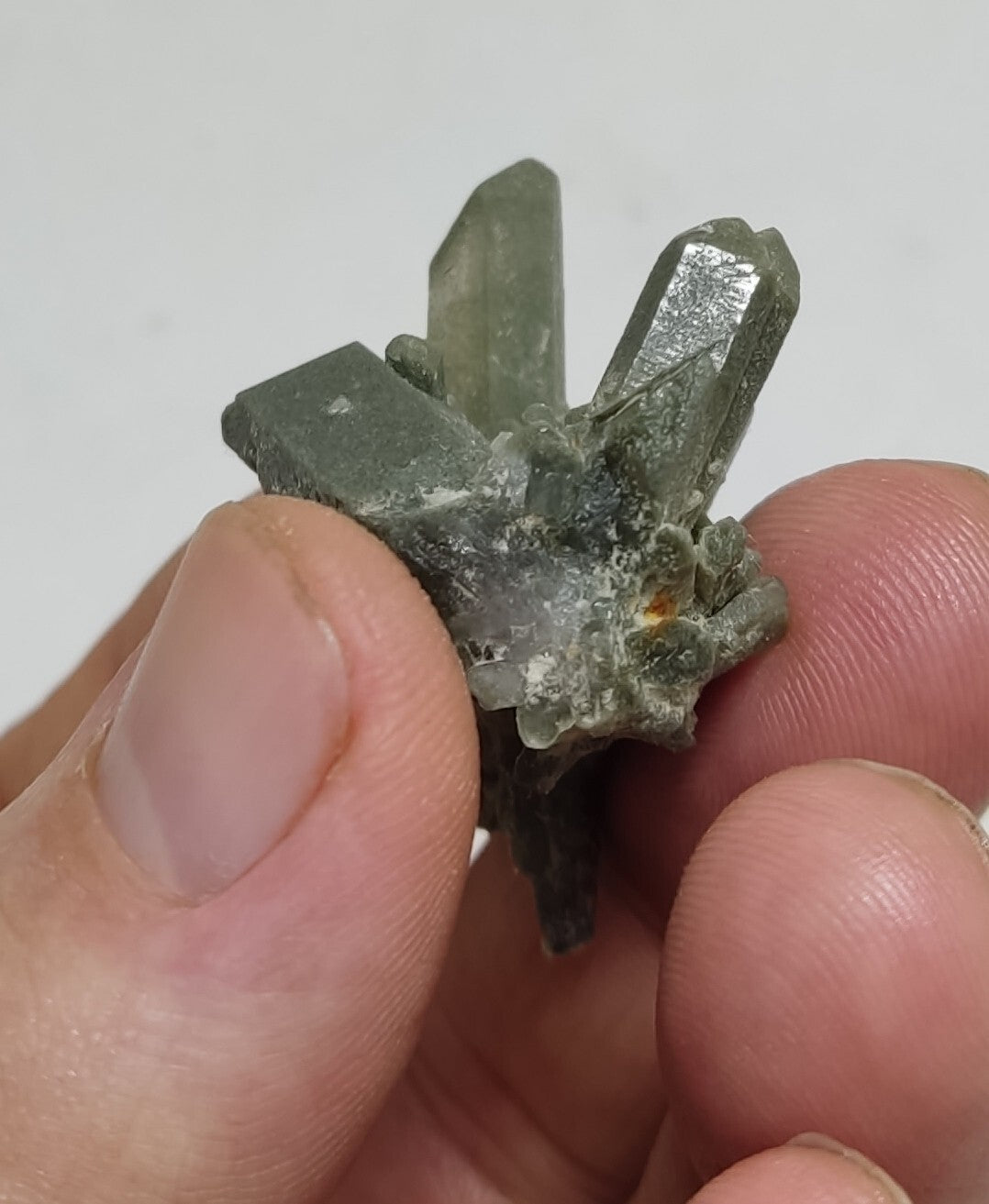 An Aesthetic terminated chlorite Quartz cluster 14 grams