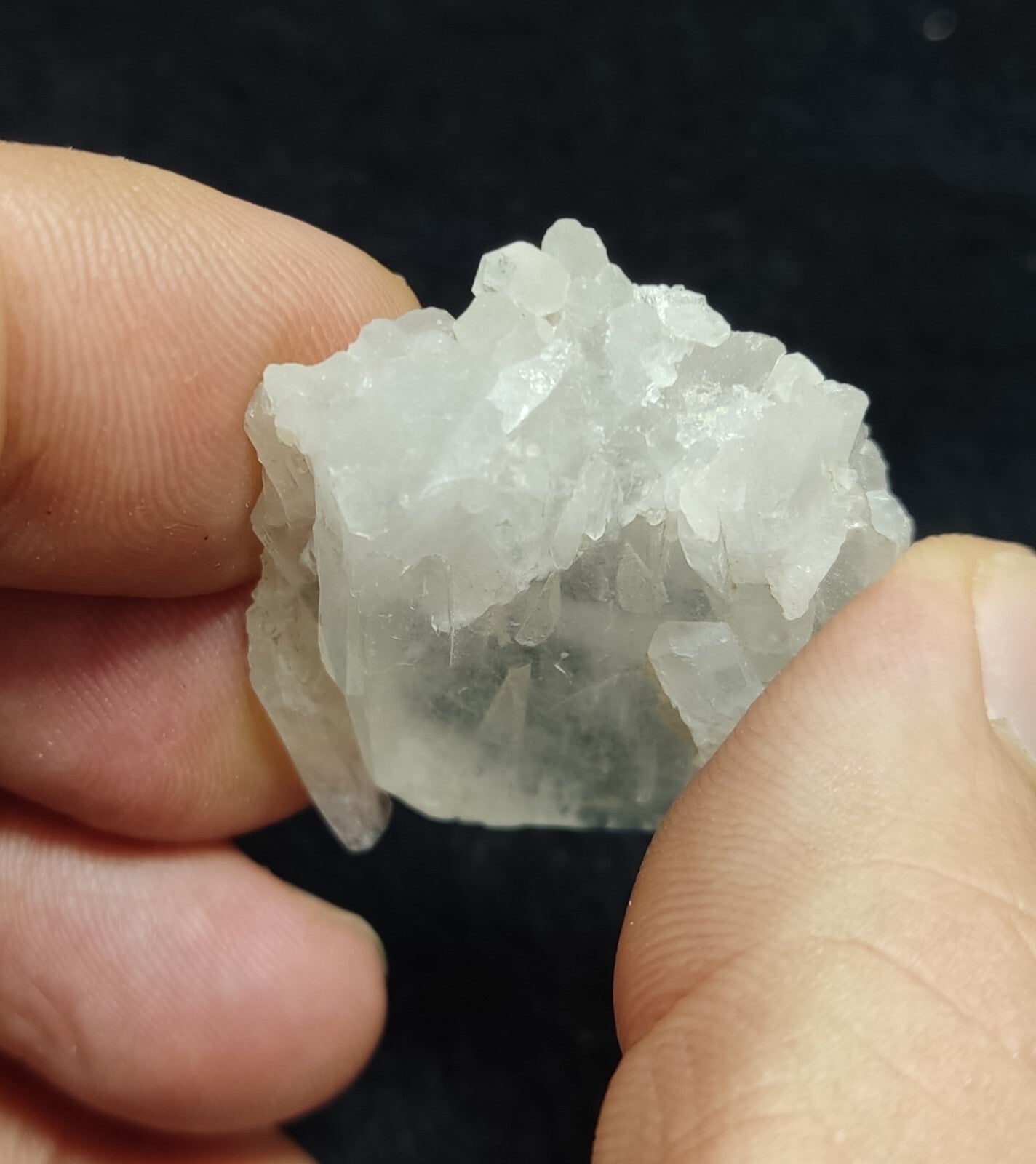An Aesthetic specimen of faden quartz 20 grams