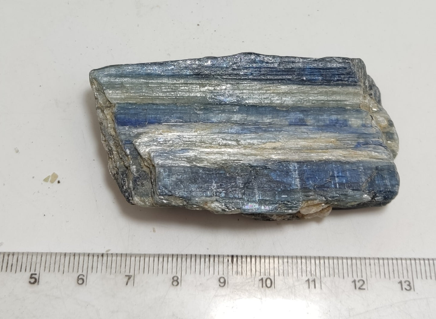 An Aesthetic specimen of blue kyanite crystal 93 grams