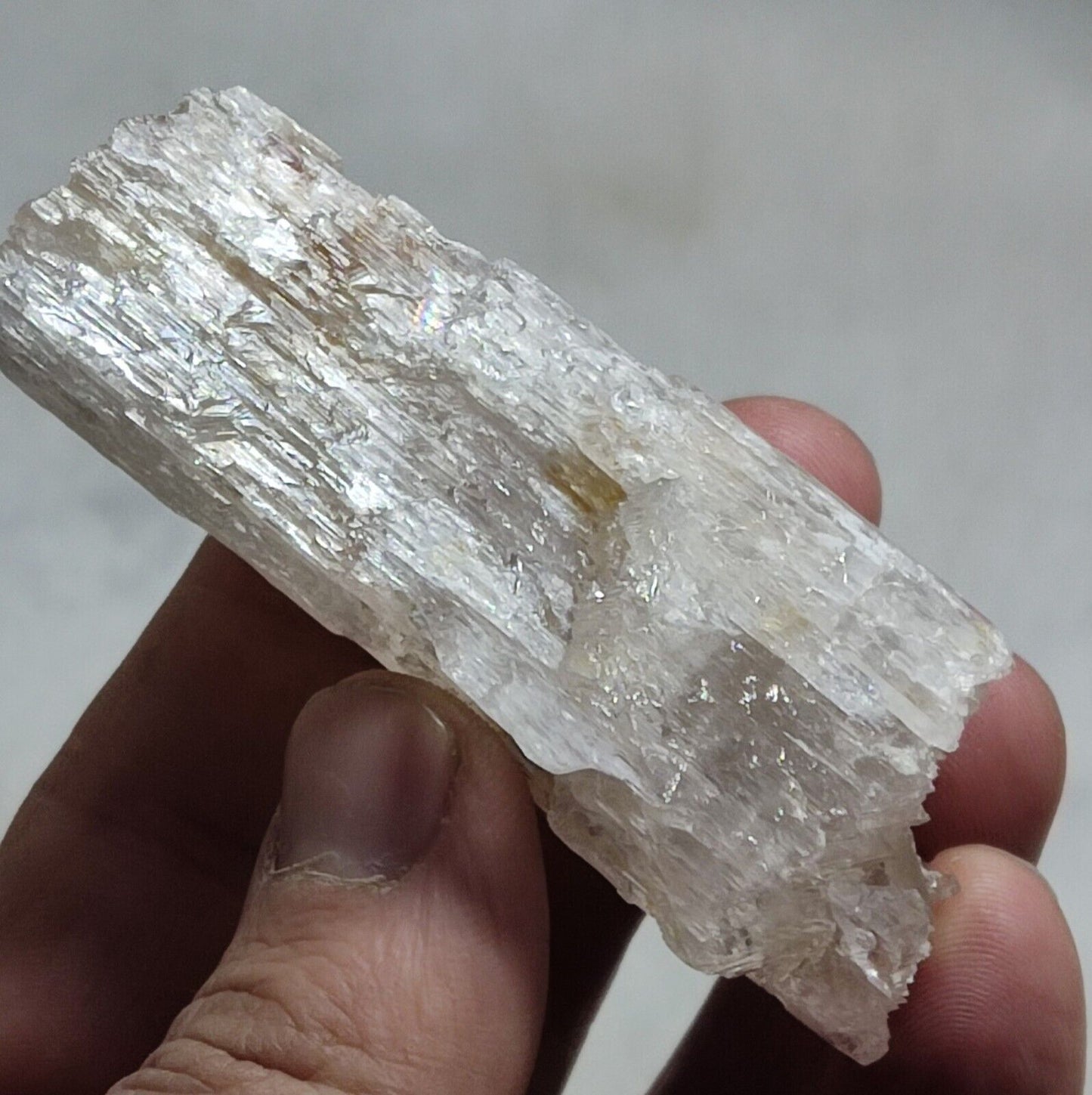 A very Aesthetic Natural fully etched spodumene crystal 107 grams