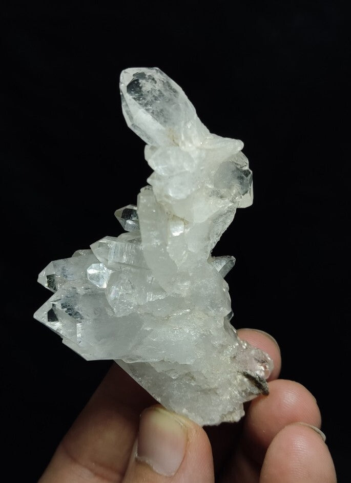 Natural terminated Quartz cluster 74 grams