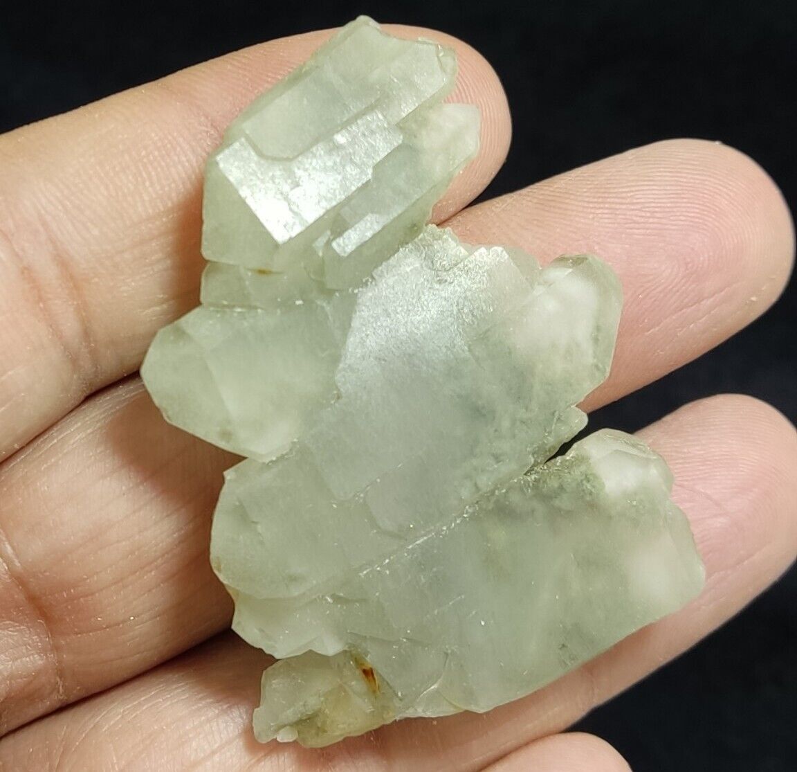 A very Aesthetic Natural beautifully terminated Chlorite Quartz 22 grams